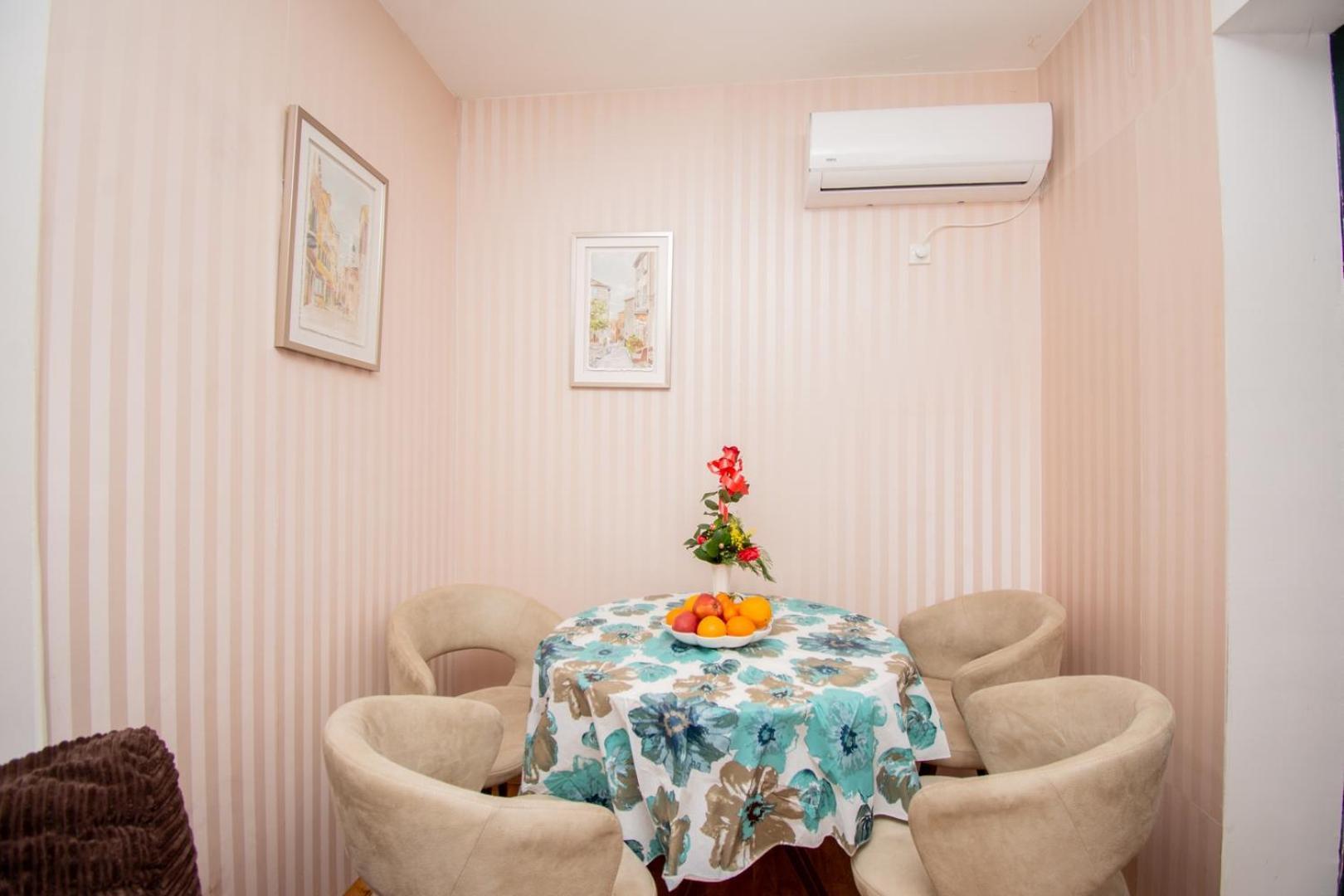 Apartman Klara Petrovac Extérieur photo